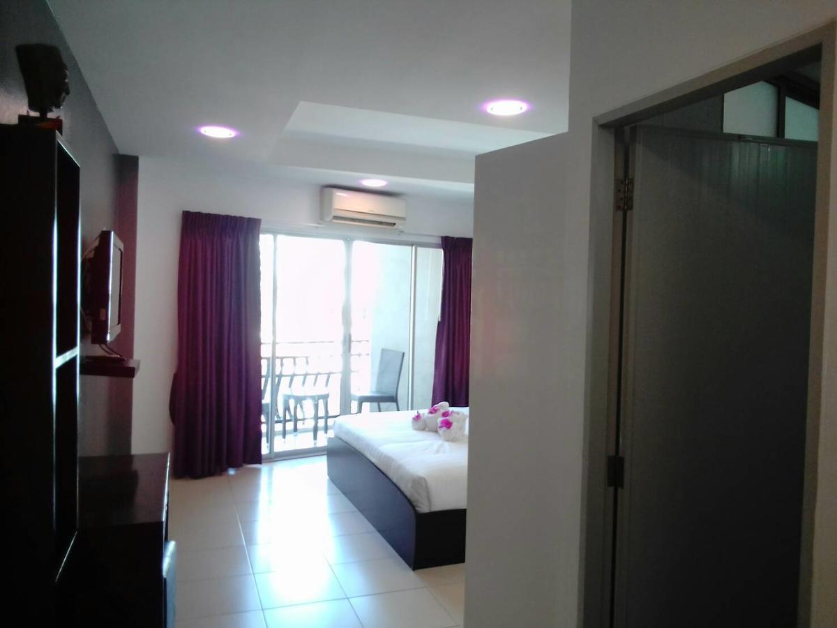 C&C Residence Bistro Restaurant Pattaya Dış mekan fotoğraf