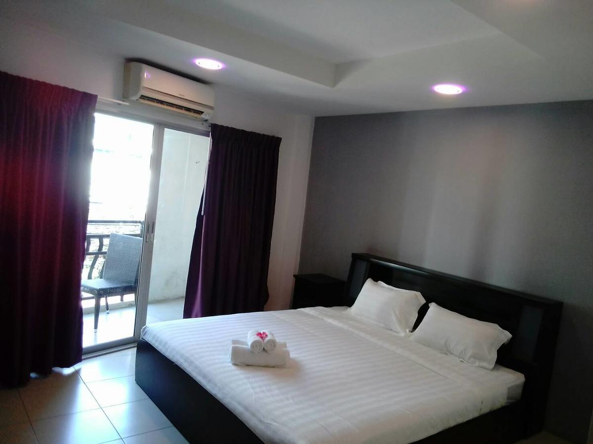 C&C Residence Bistro Restaurant Pattaya Dış mekan fotoğraf